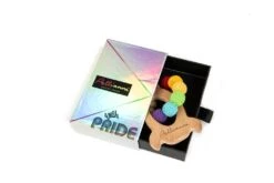 Pellianni Bijtring Rammelaar Raket Regenboog Hout -Speelgoeds Korting Winkel image 1216