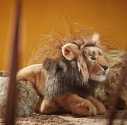 Living Nature Knuffel Leeuw Liggend 45 Cm -Speelgoeds Korting Winkel image 2793